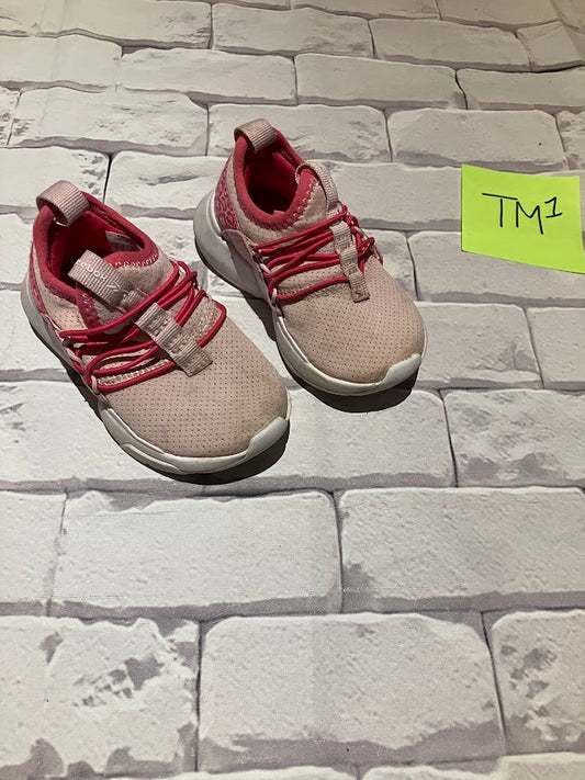 Shoes Size 5