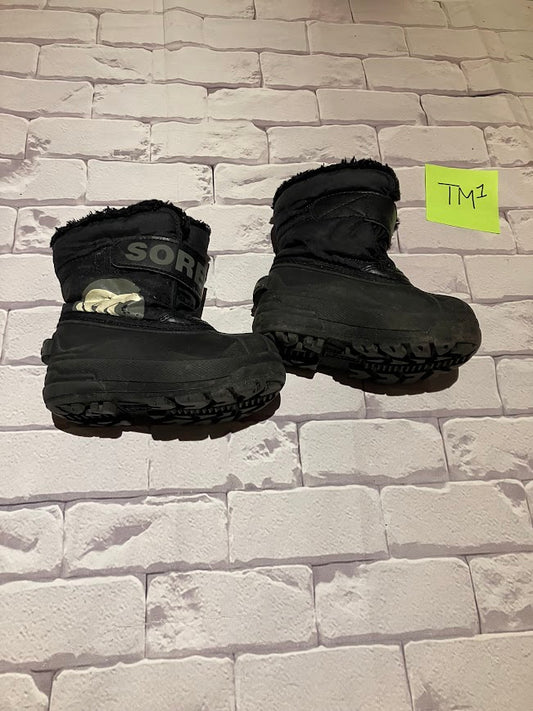Shoes Size 8