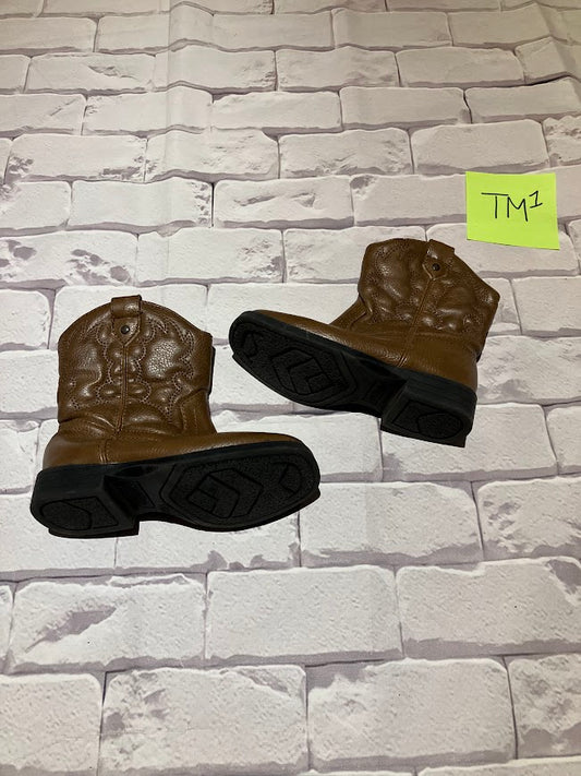 Shoes Size 8