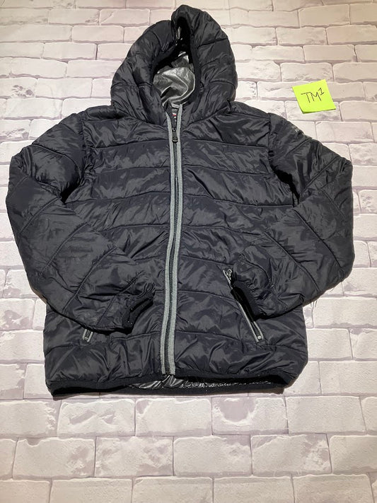 Outerwear Size L