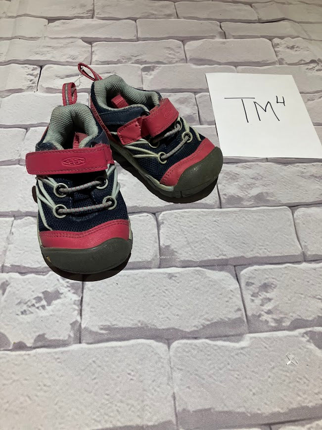 Girls Shoes Size 5