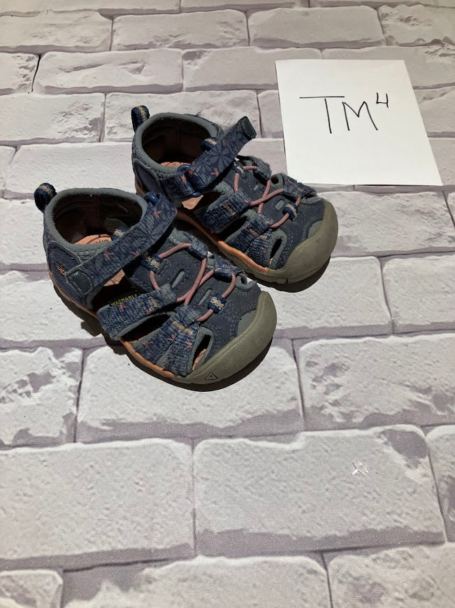 Girls Shoes Size 5