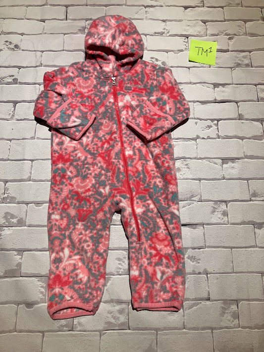 Outerwear Size 6-12m