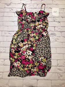 Ladies Dress Size M