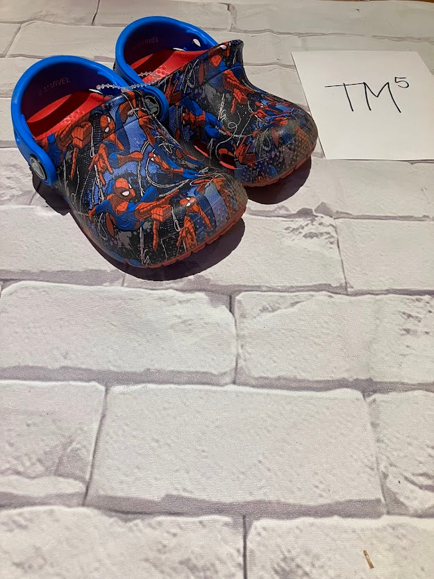 Boys Shoes Size 7
