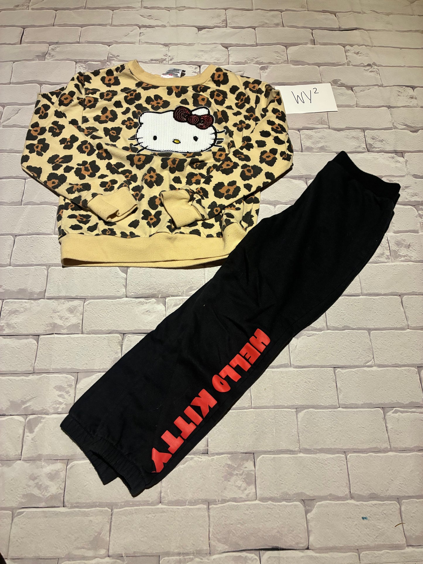 Outfit Size 6