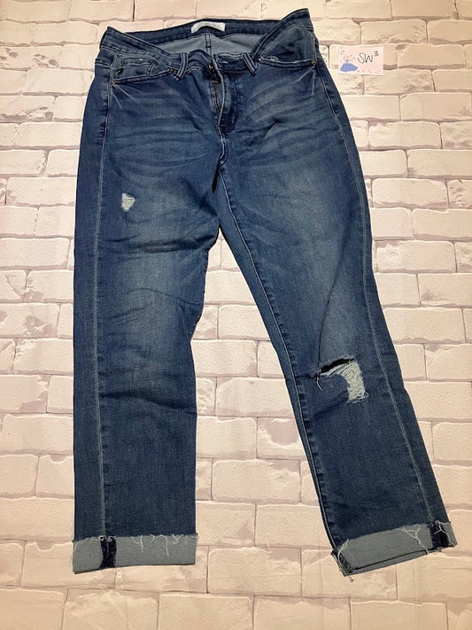 Ladies Bottoms Size 9/28