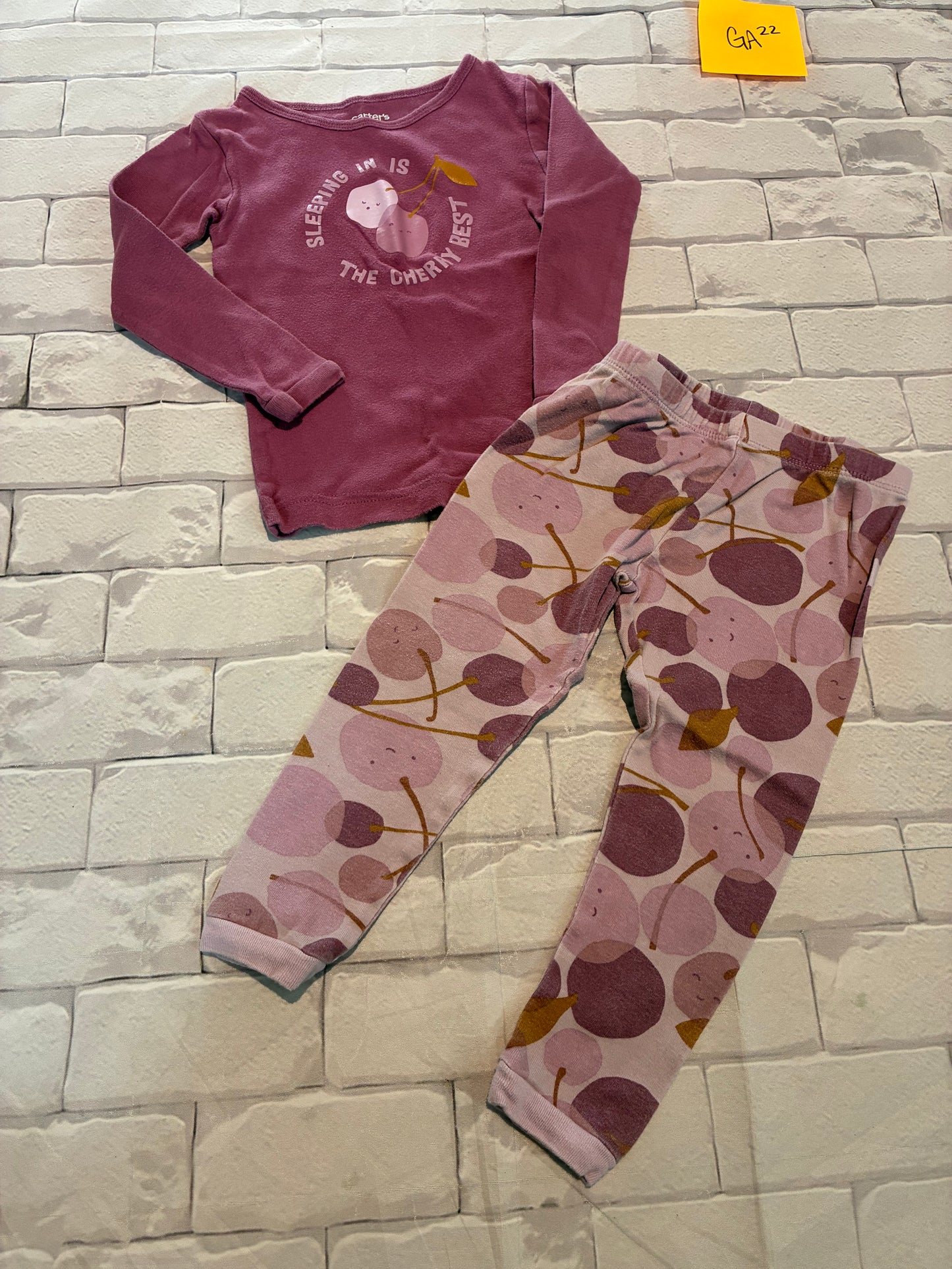 Sleepwear Size 24m