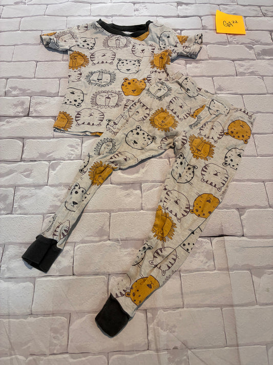 Sleepwear Size 4T