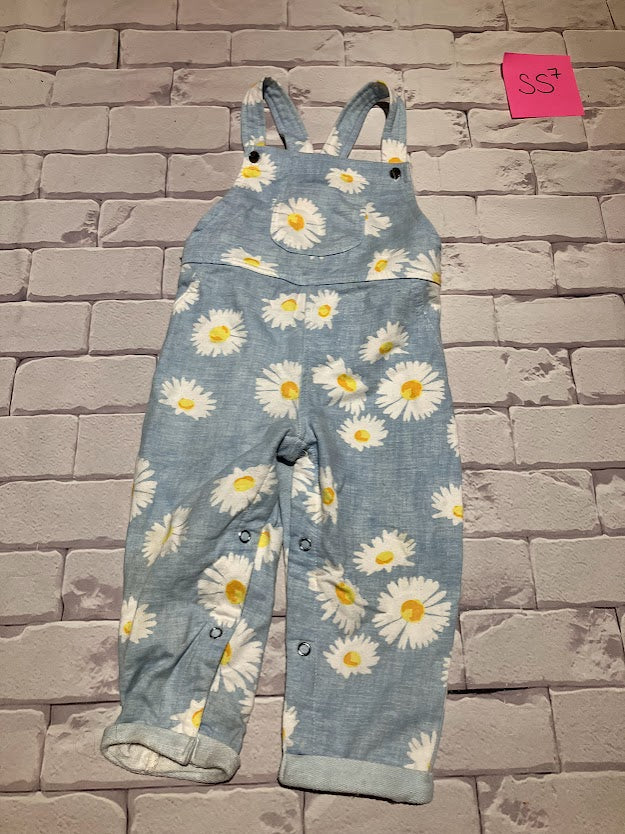 Outfit Size 18m Play