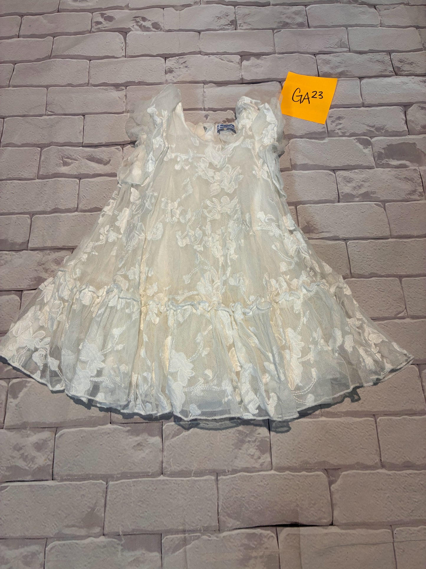 Dress Size 18m