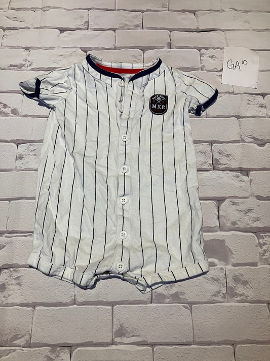 Boys Outfit Size 24m
