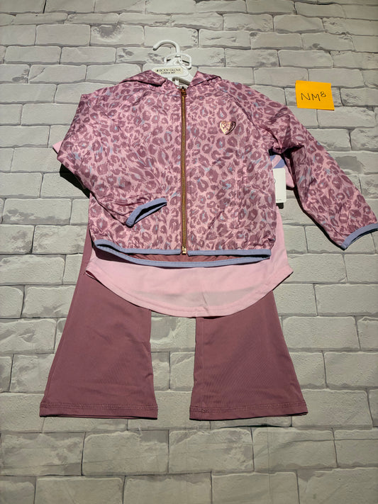 Outfit Size 2T BNWT