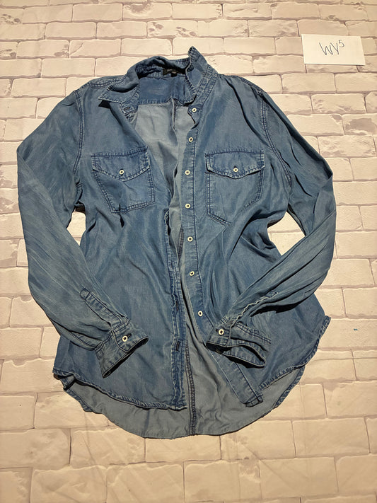 Ladies Top Size M