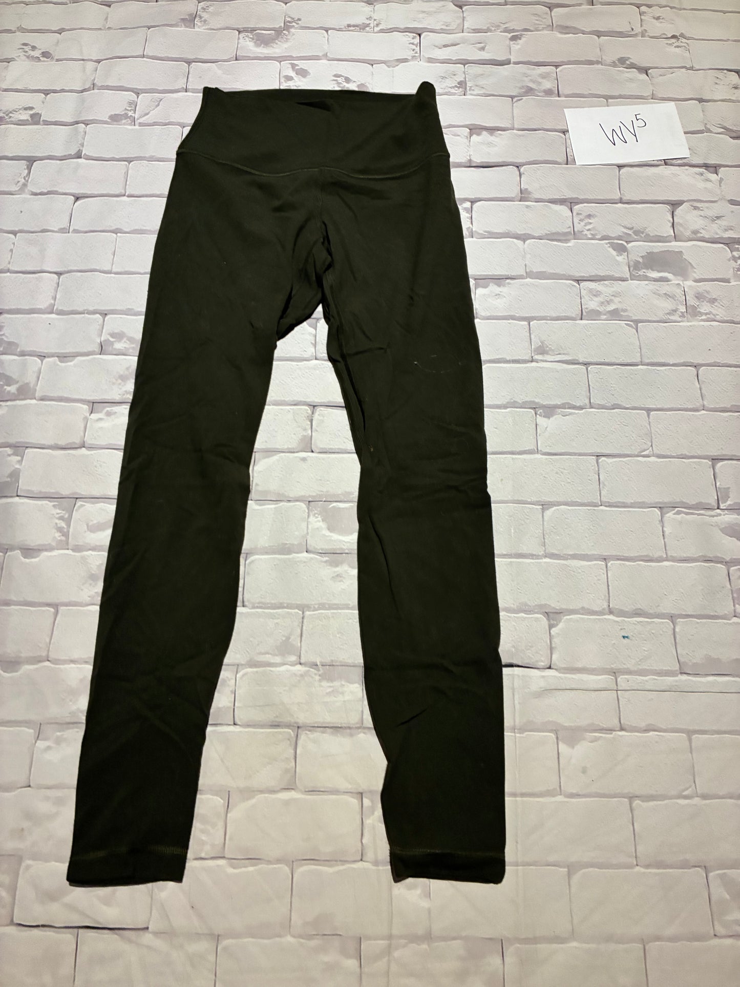 Ladies Bottoms Size 6