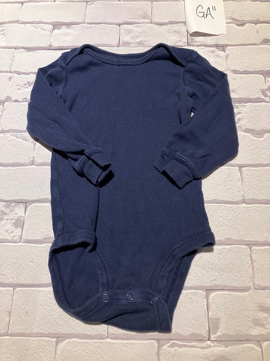 Boys Top Size 18m