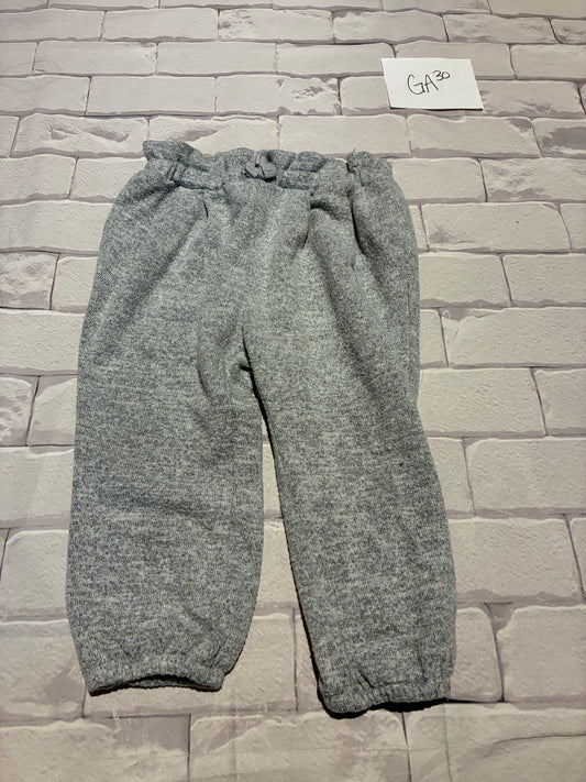 Bottoms Size 12-18m