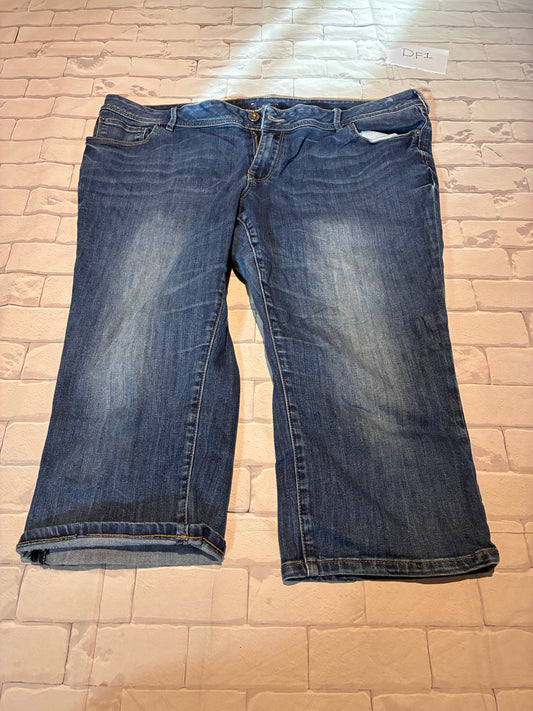 Ladies Bottoms Size 36
