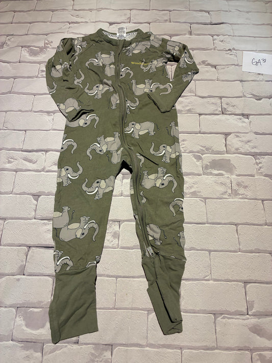 Sleepwear Size 18-24m