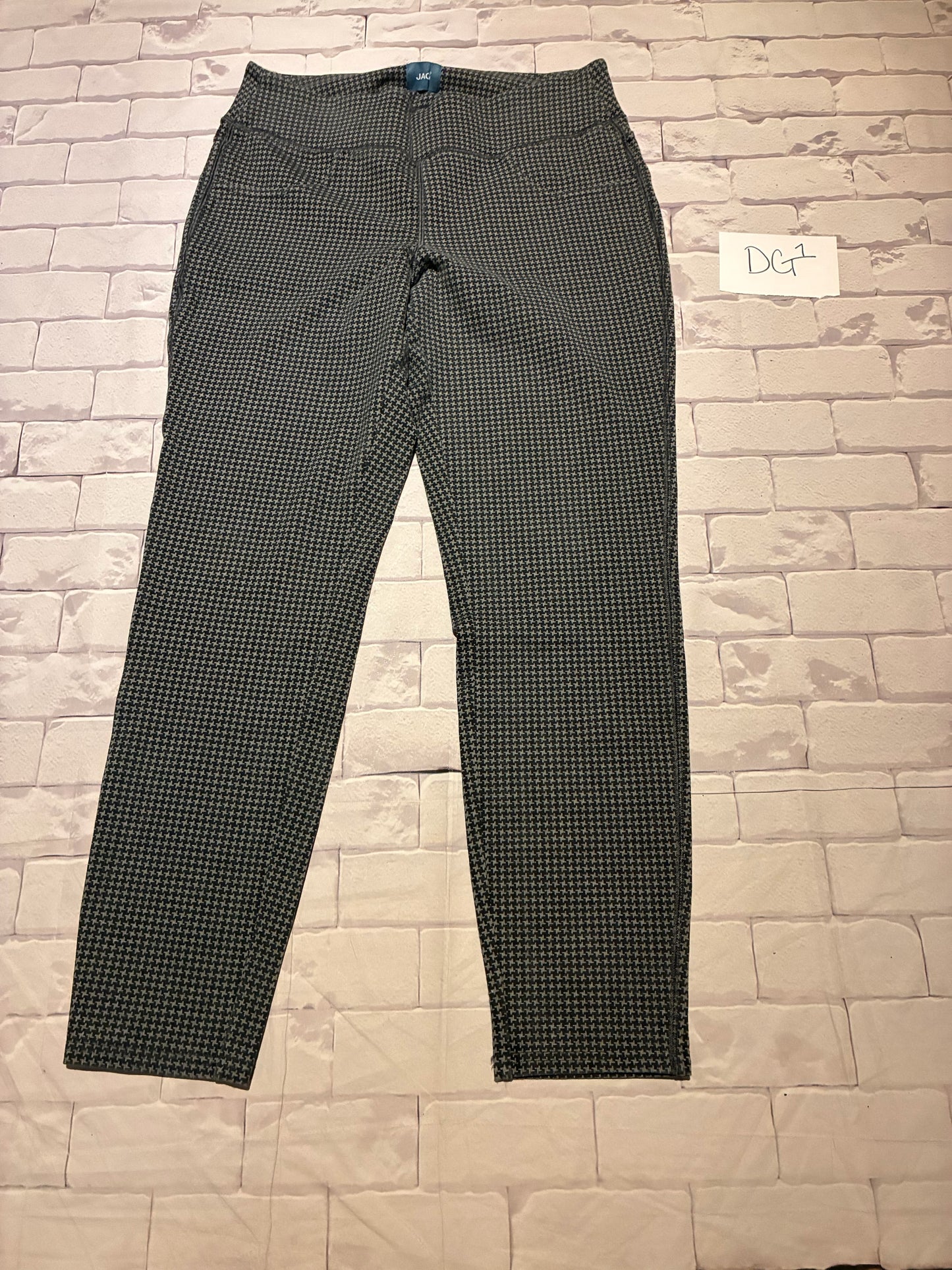 Ladies Bottoms Size 14