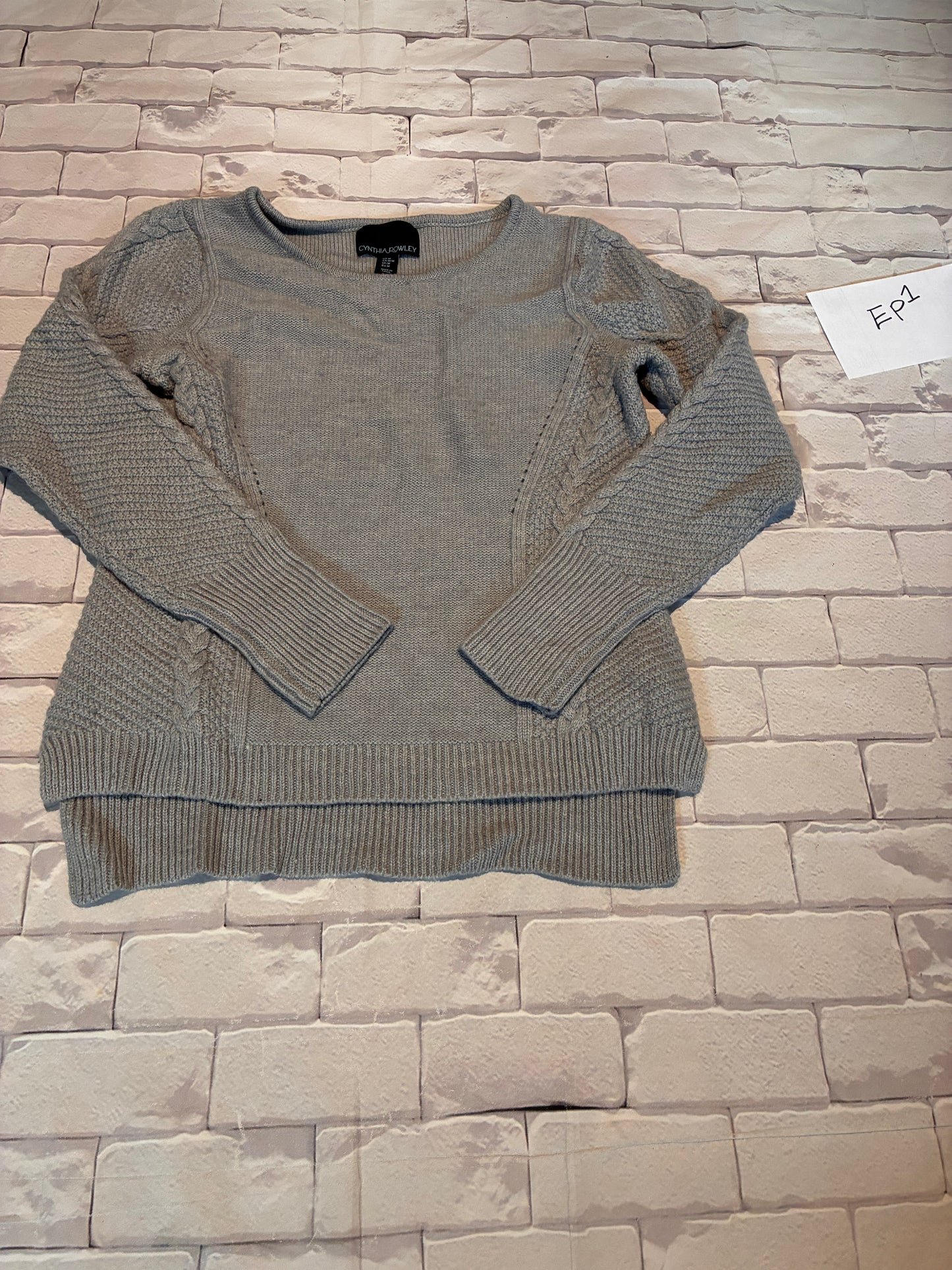 Ladies Top Size M