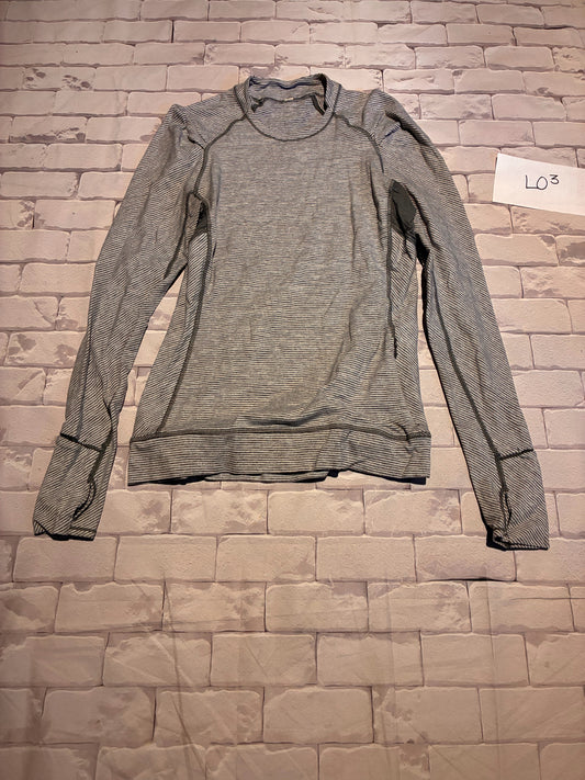 Ladies Top Size S