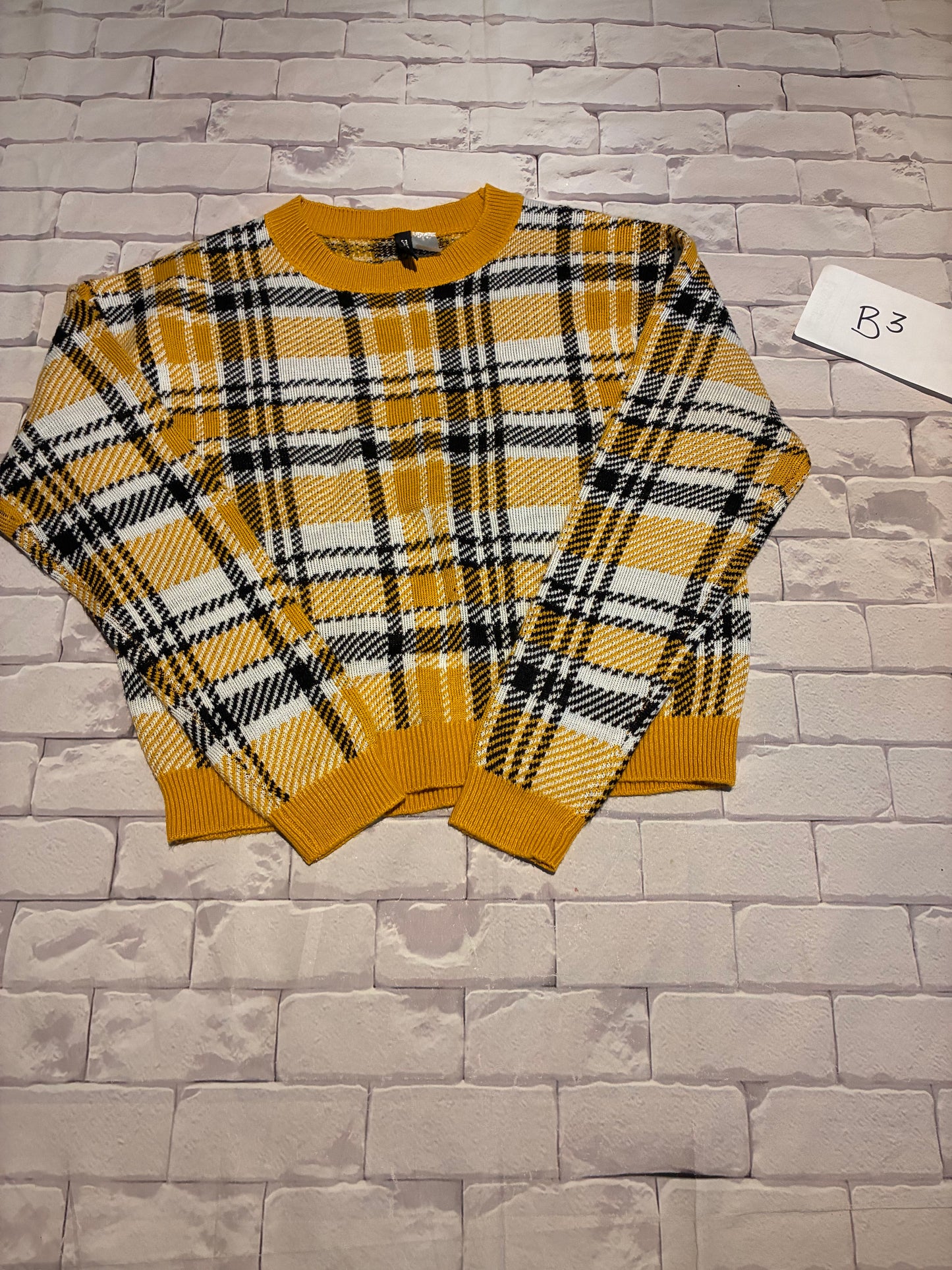Ladies Top Size S