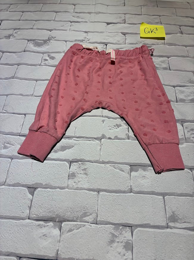 Bottoms Size 6-9m
