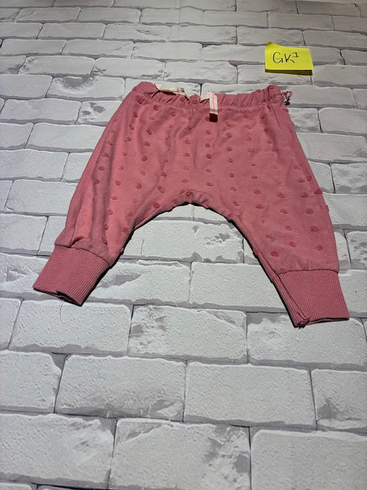 Bottoms Size 6-9m