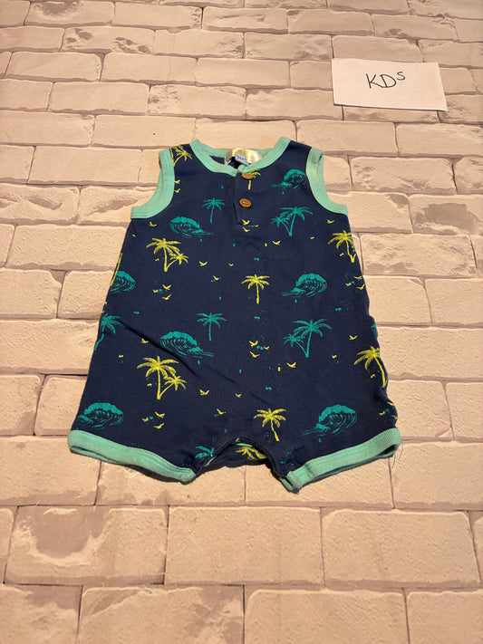 Outfit Size 6-9m