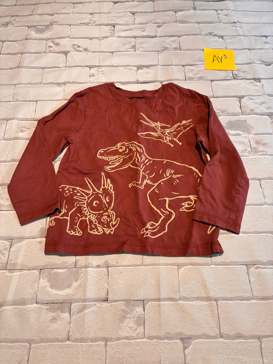 Tops Size 5T