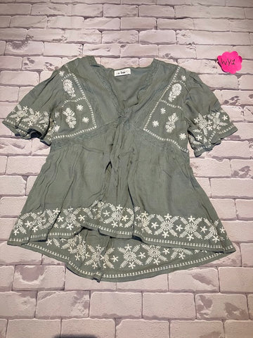 Ladies Top Size S