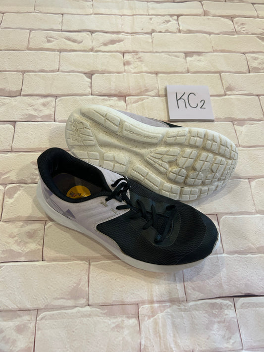 Shoes Size 3