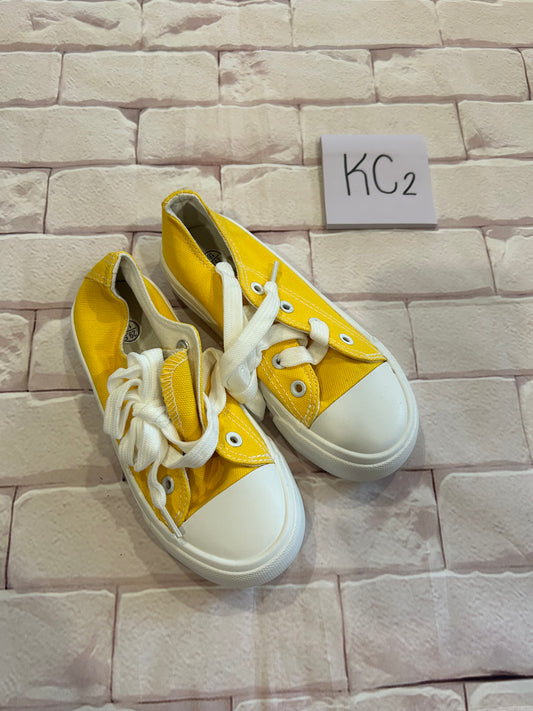 Shoes Size 12 BNWT