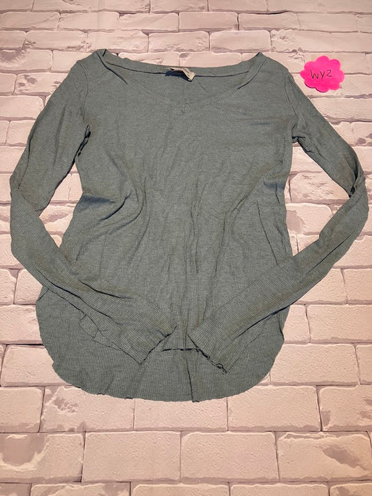 Ladies Top Size S