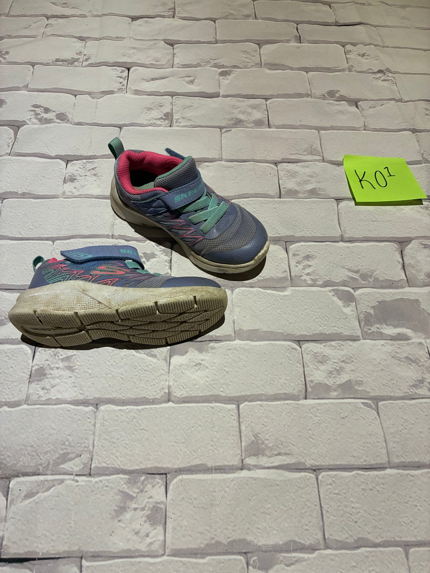 Shoes Size 8