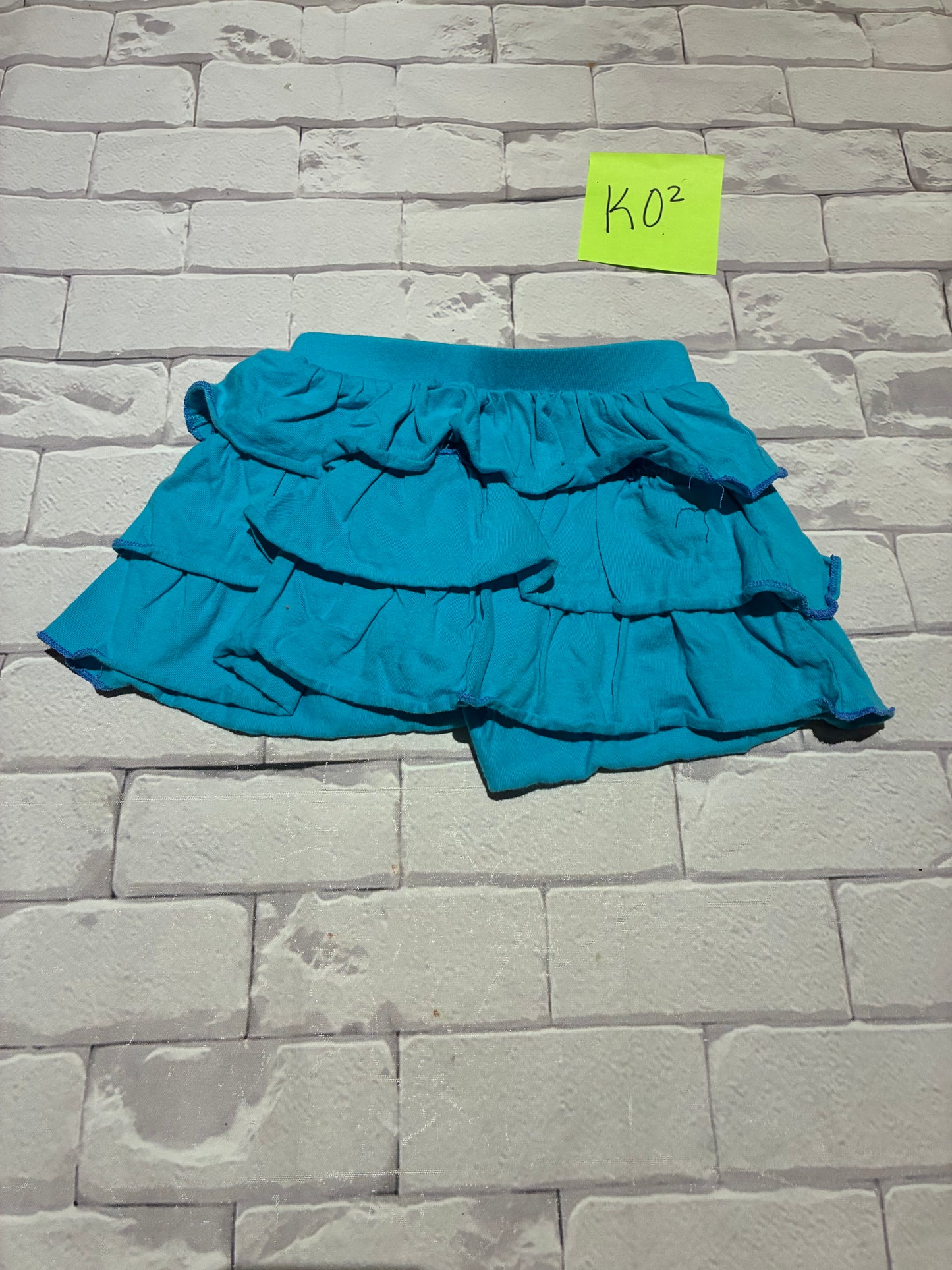 Bottoms Size 18m