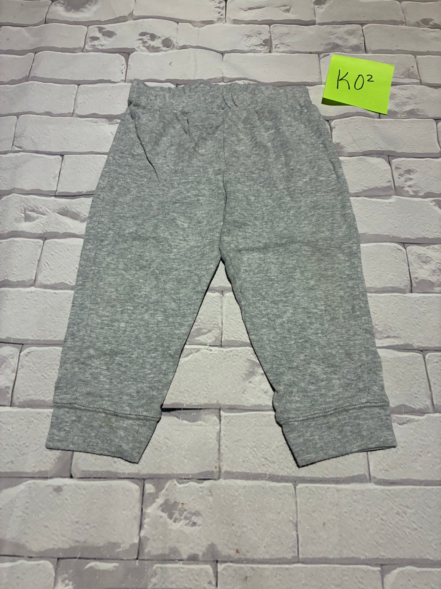 Bottoms Size 18m
