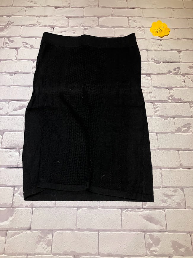 Ladies Bottoms Size S