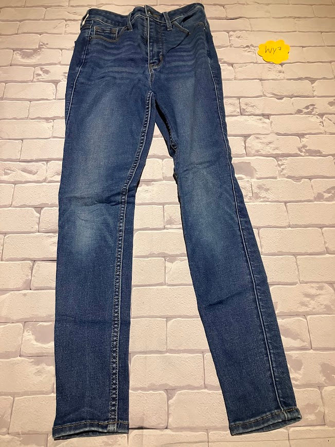 Ladies Bottoms Size 4