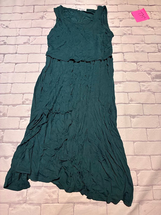Ladies Dress Size M Nursing
