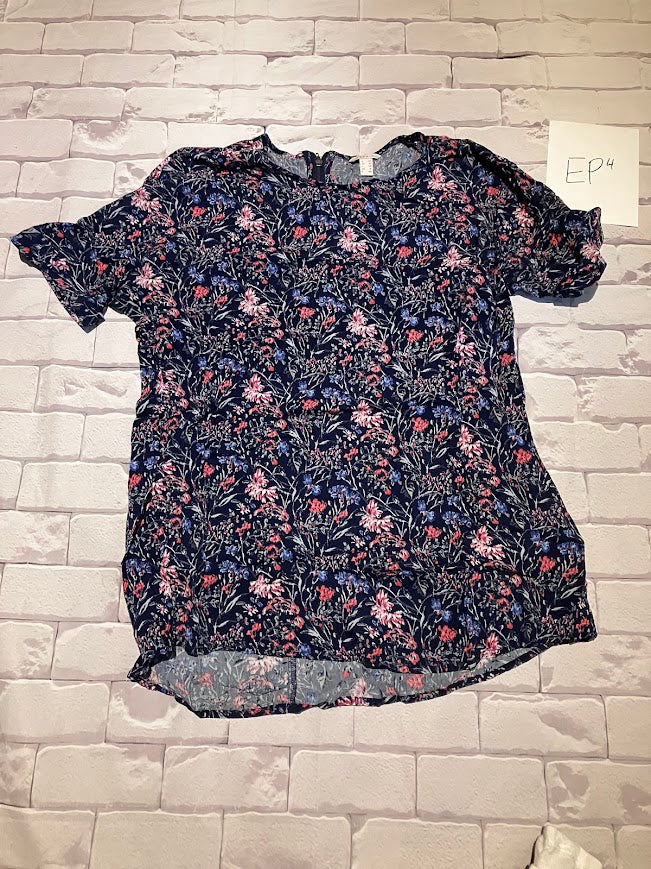 Ladies Top Size 8