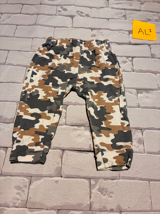 Bottoms Size 12m