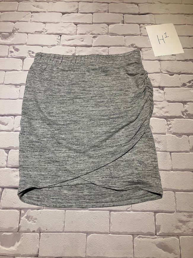 Ladies Bottoms Size M