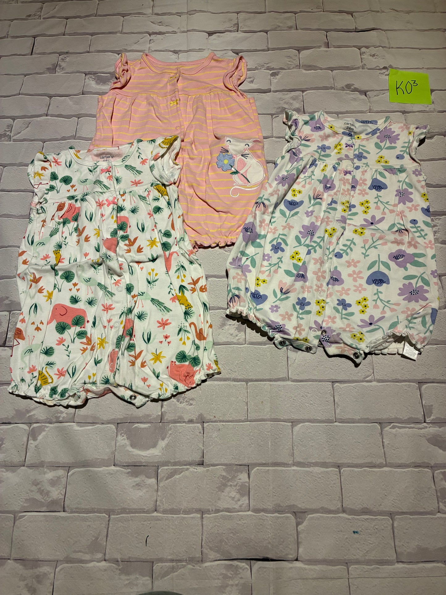 Outfit Size 24m