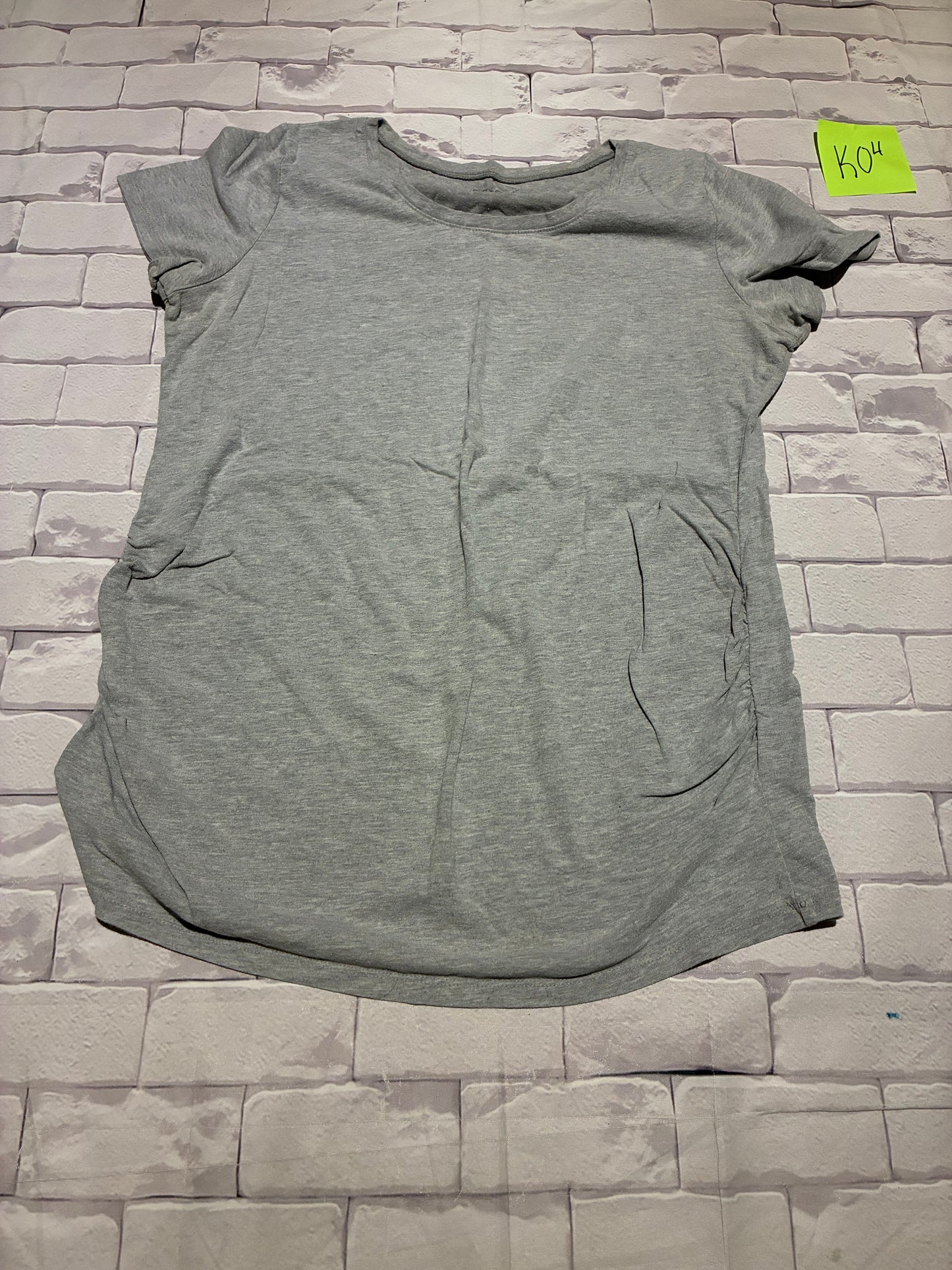 Ladies Top Size L Maternity