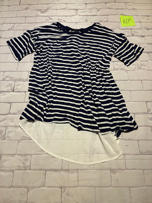 Ladies Top Size L Maternity