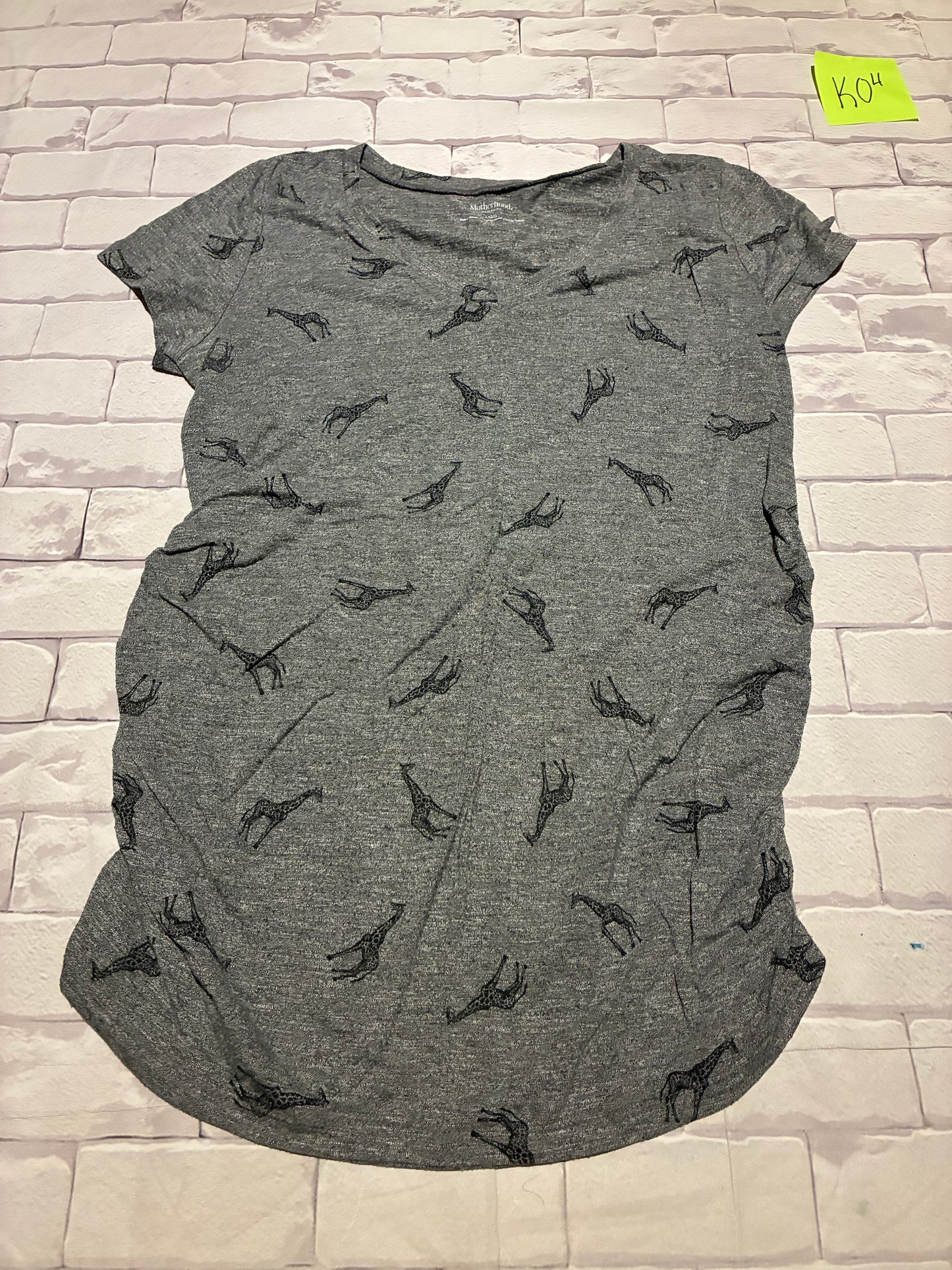 Ladies Top Size L Maternity