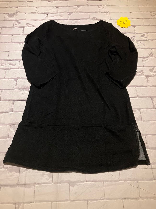 Ladies Top Size M Maternity