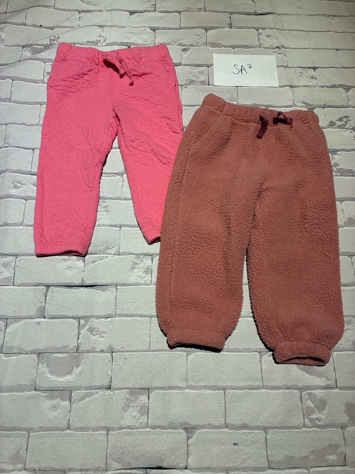 Bottoms Size 24m